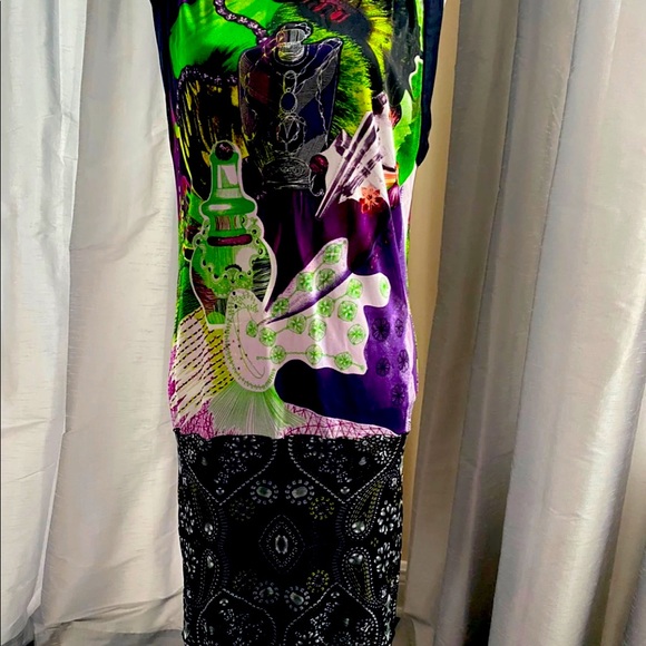 Custo Barcelona Dresses & Skirts - Custo Barcelona chic dress size 8